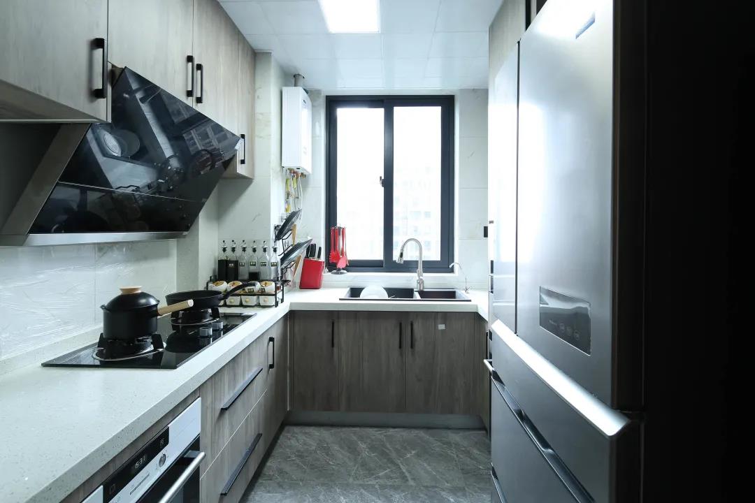 125㎡現(xiàn)代簡約風(fēng)格新房裝修，玄關(guān)柜+電視柜超大氣！